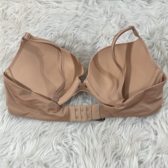 VICTORIA’S SECRET VERY SEXY CLEAVAGE PUSH UP BRA NUDE SIZE 36C NEW - Picture 5 of 9